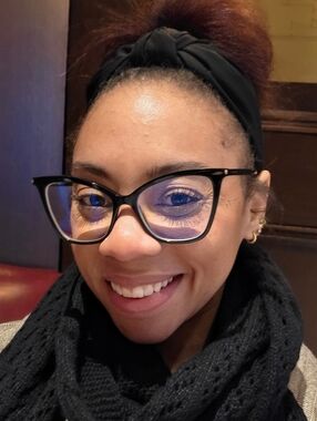 Meet your Posher, Brittney